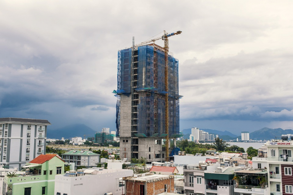A Mayo de 2020, las Licencias de Construcción han Disminuido 33.4%